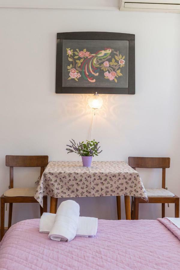 Apartment Riva 5 Komiza Bagian luar foto